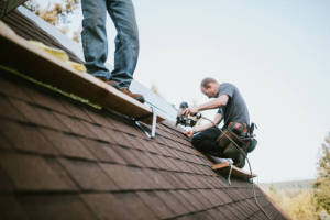 Local Roofers in Laughlintown, PA